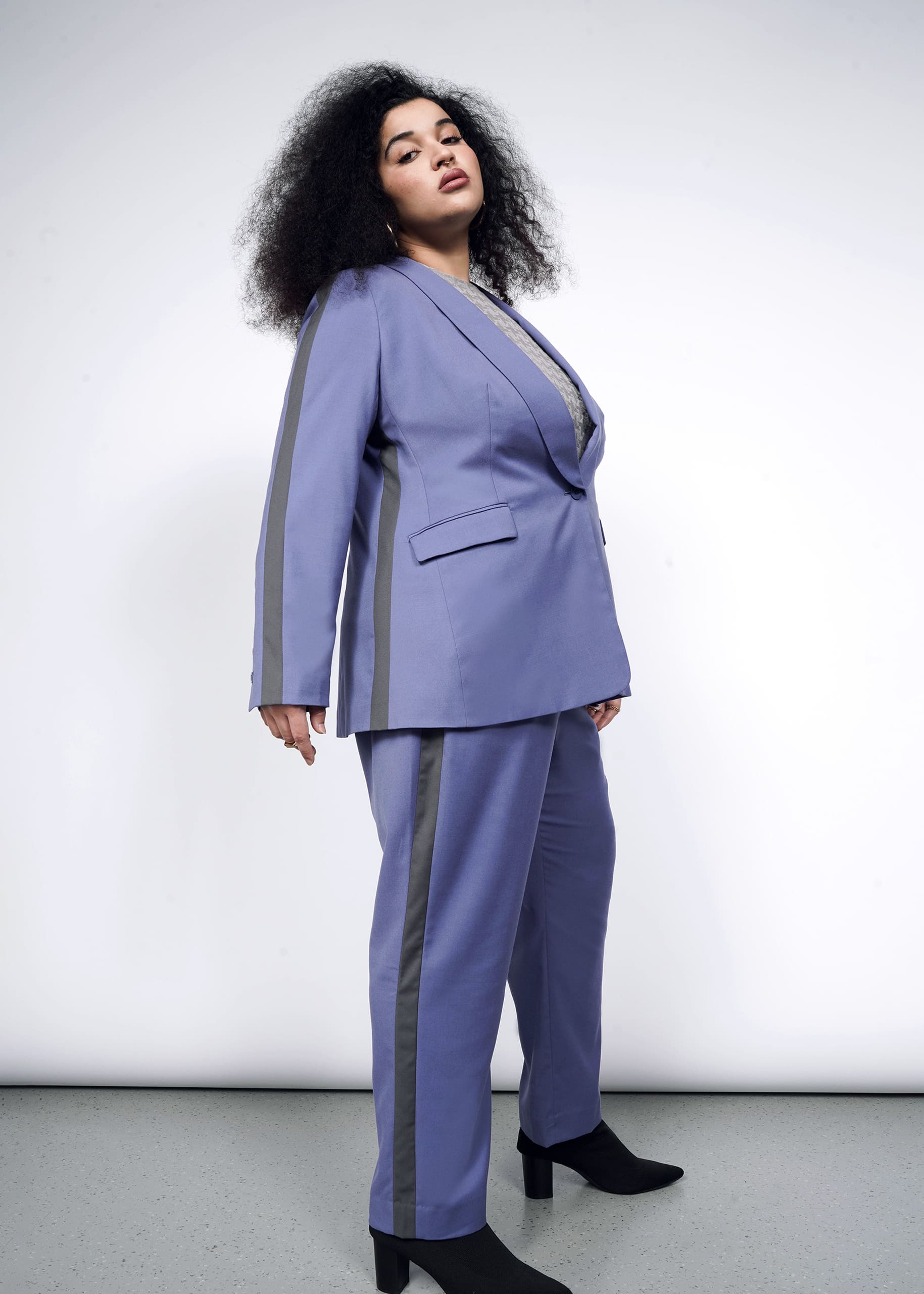 1X=The Empower Colorblock Tux Blazer in Blueberry / Charcoal