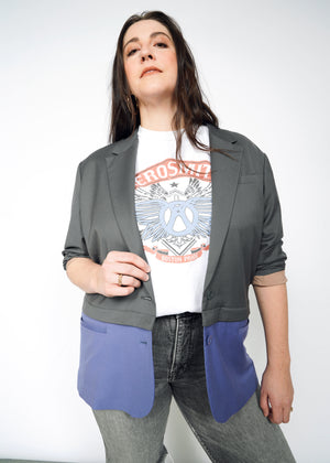 1X=The Empower Cropped Convertible Blazer in Charcoal/Blueberry