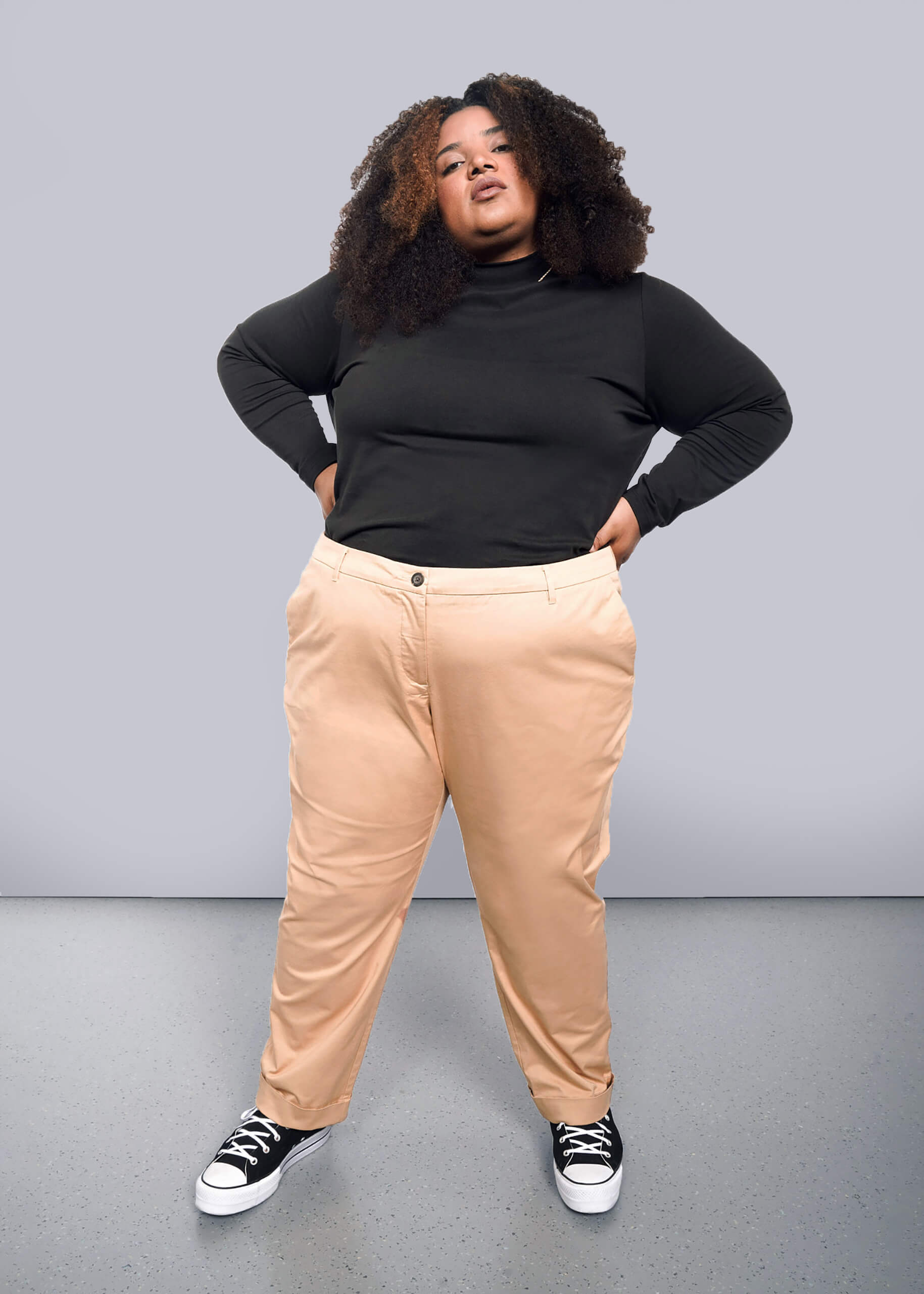 1X=The Essential Long Sleeve Mock Neck Top in Black