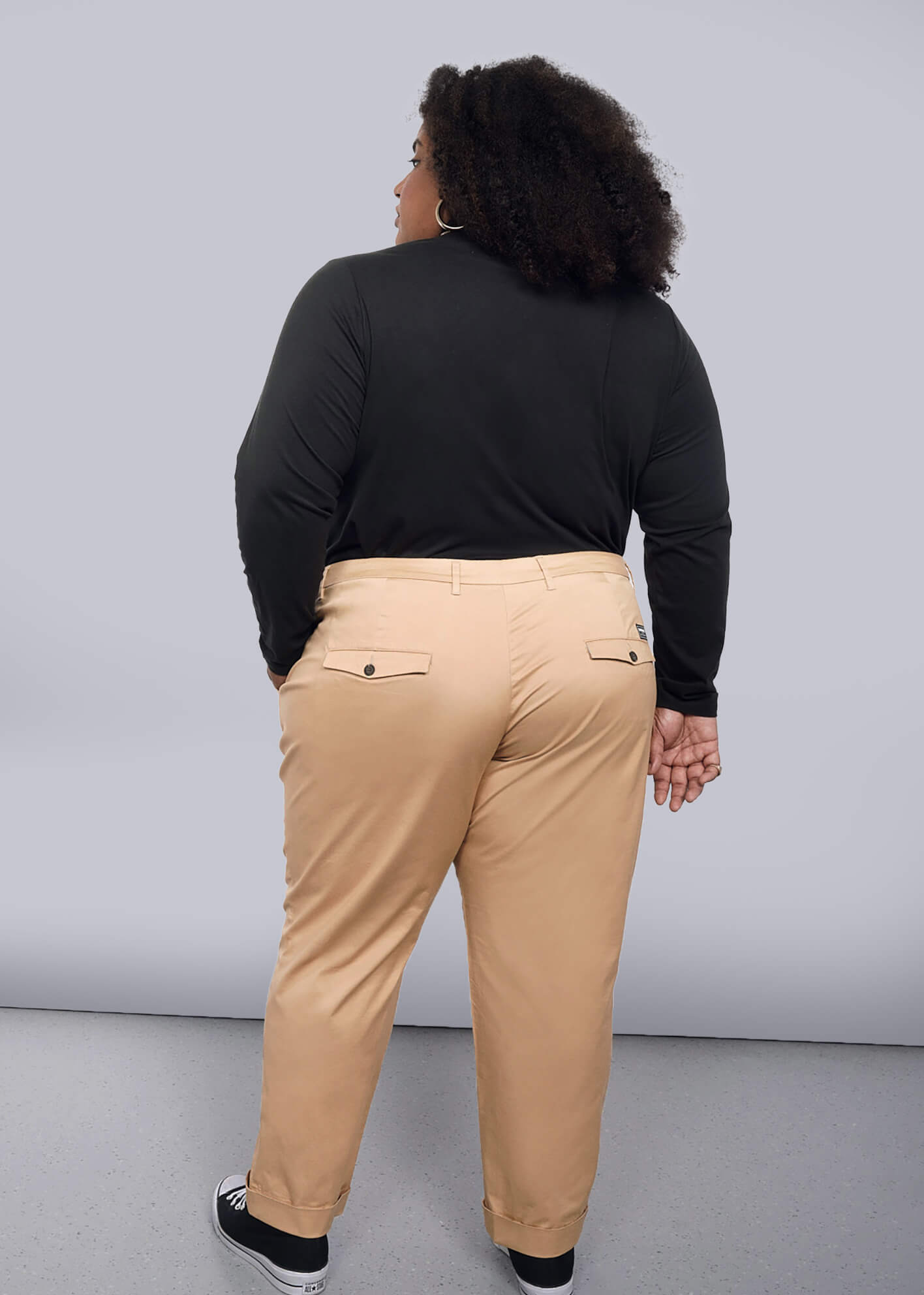 1X=The Essential Long Sleeve Mock Neck Top in Black