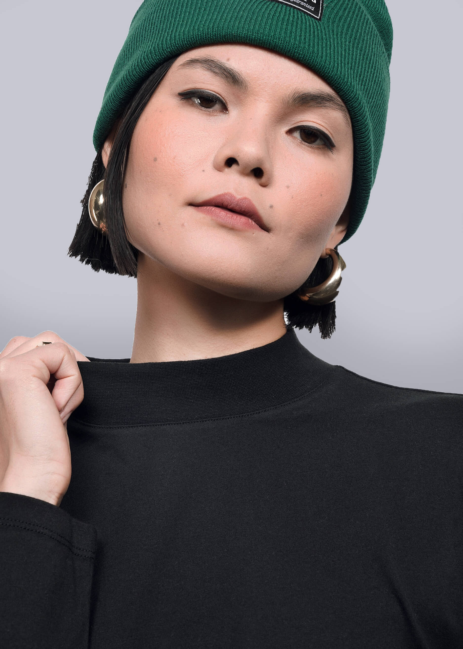 S=The Essential Long Sleeve Mock Neck Top in Black