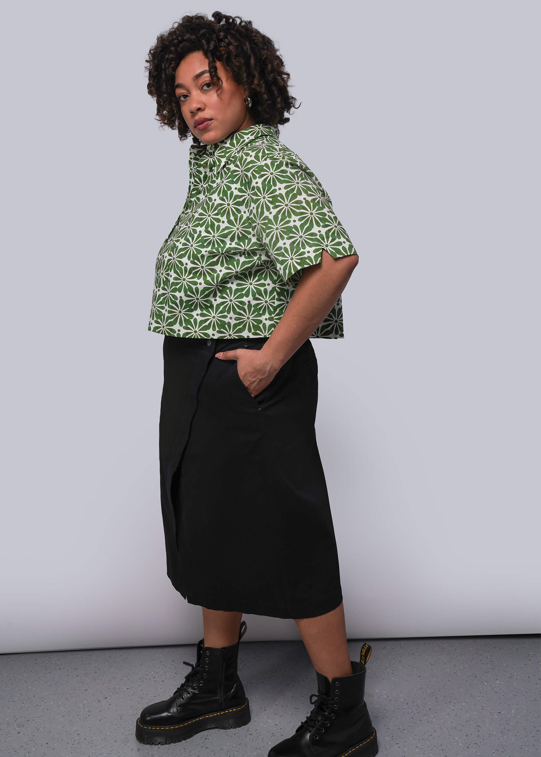 The Essential Cropped Button Up – Wildfang