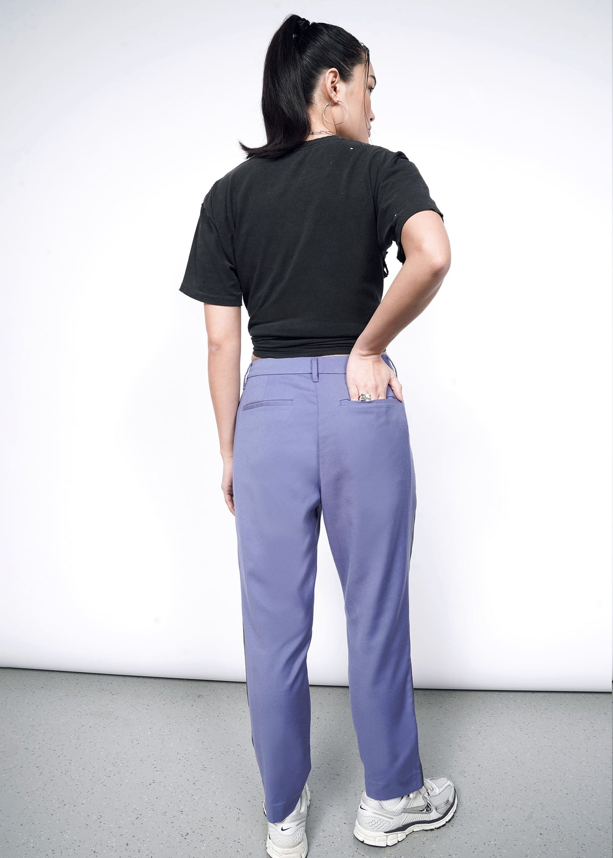 The Empower Colorblock Slim Crop Pant in Blueberry / Charcoal