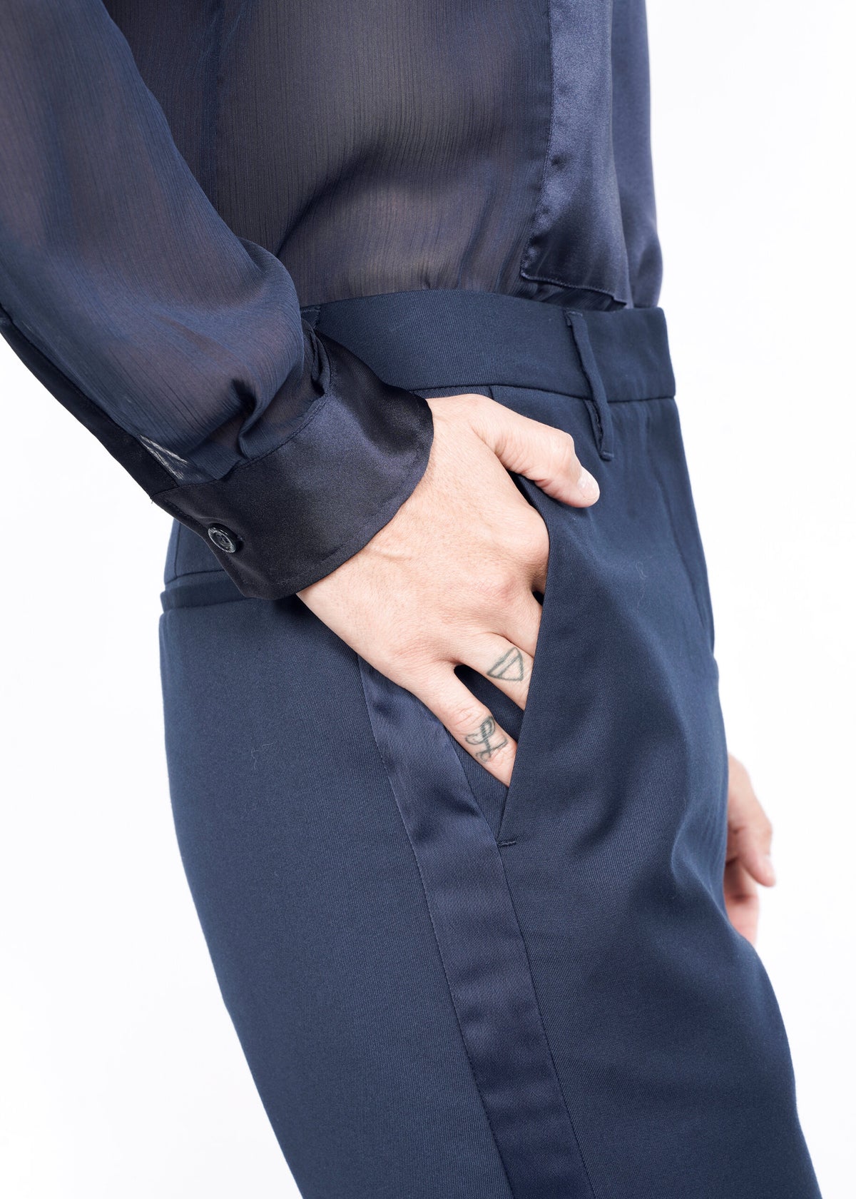 The Empower Colorblock Slim Crop Pant in Navy