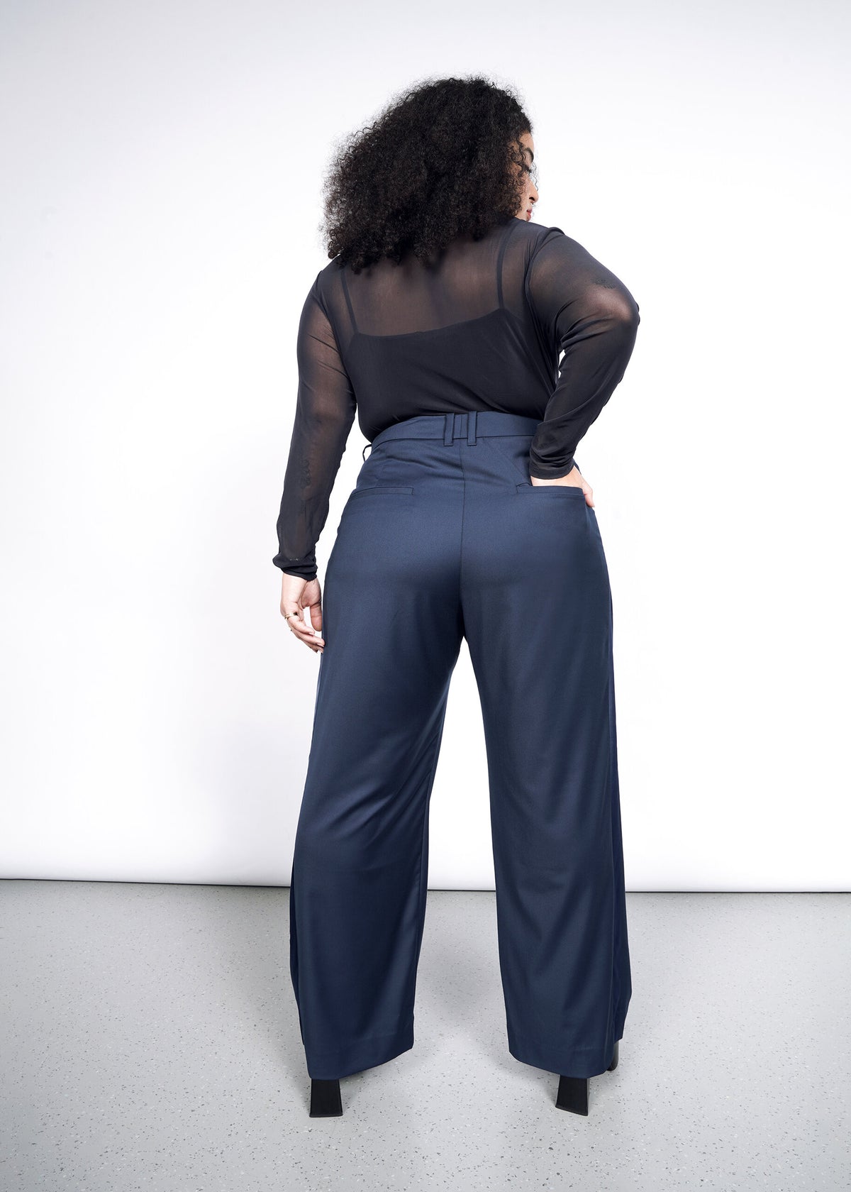 The Empower Colorblock Wide Leg Trouser in Navy