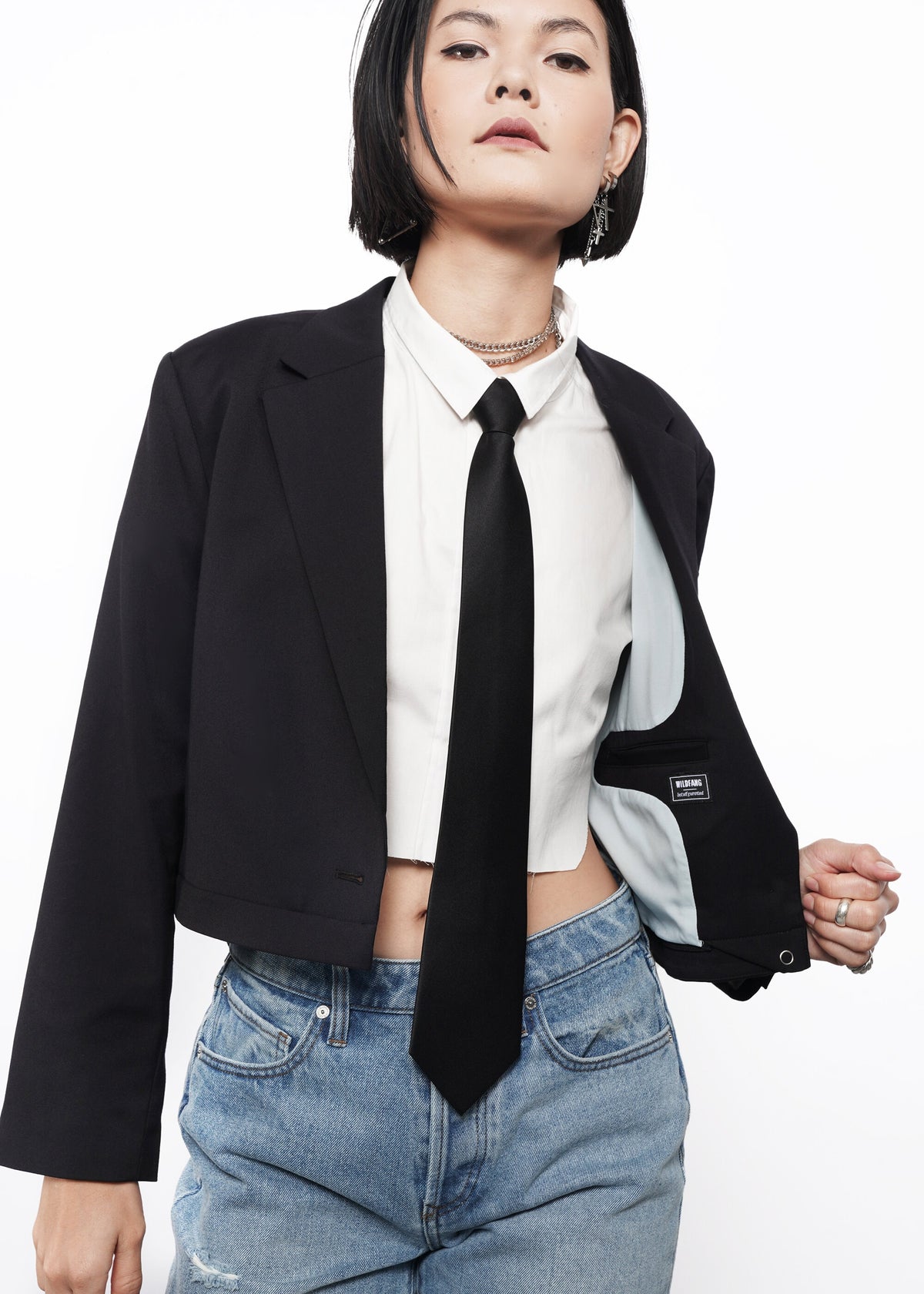 The Empower Convertible Blazer in Black
