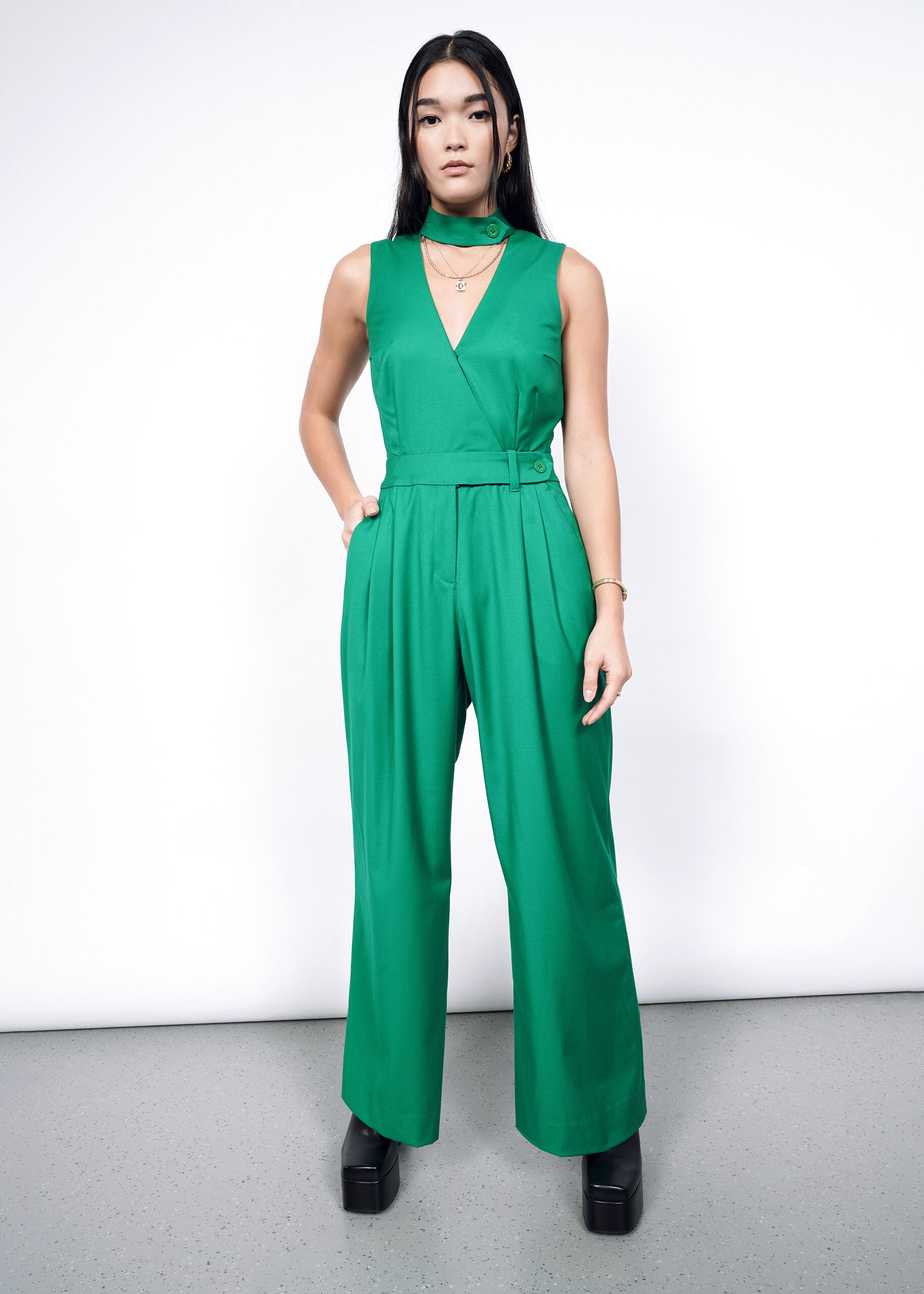 The Empower High Waisted V-Neck Jumpsuit in Emerald