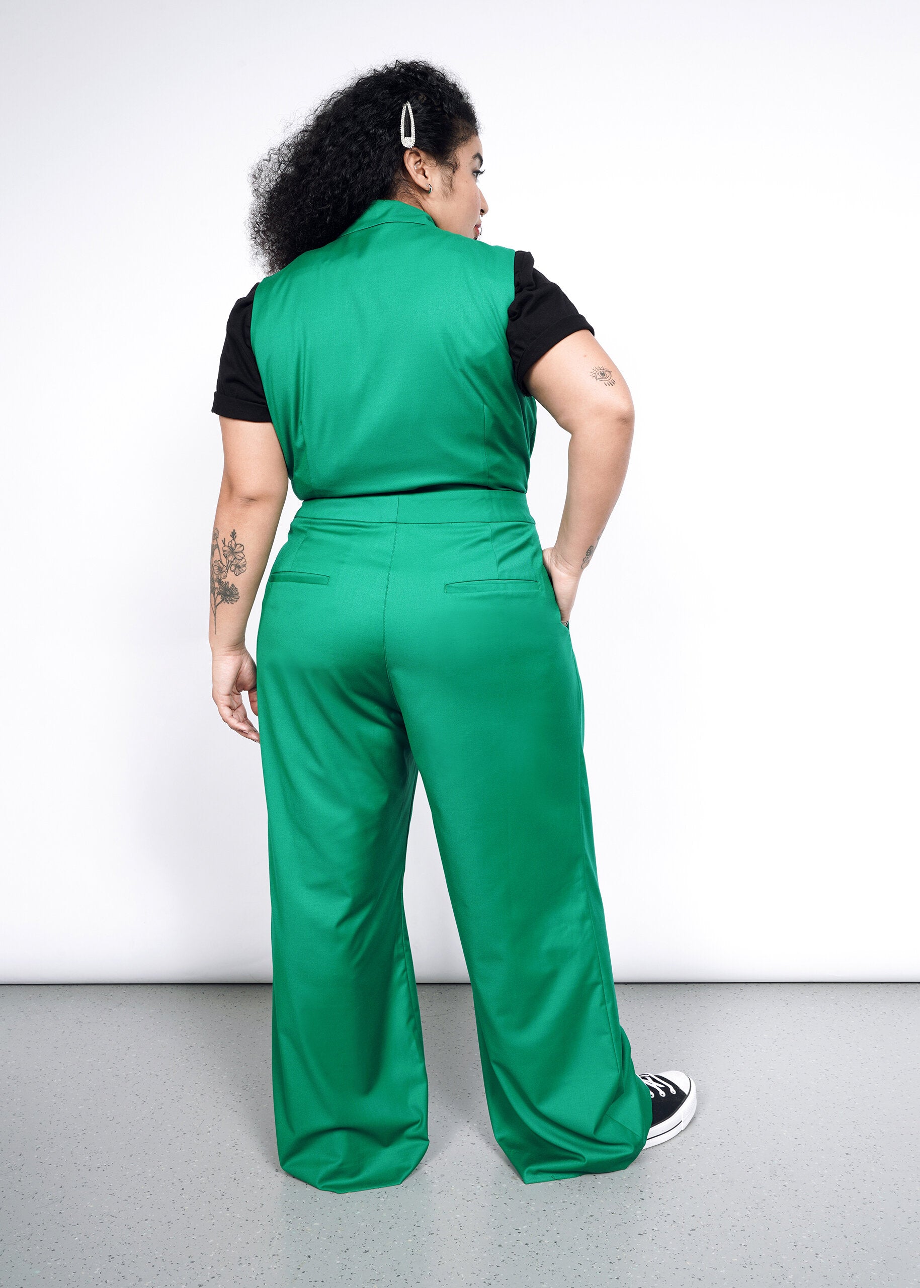 The Empower High Waisted V-Neck Jumpsuit in Emerald