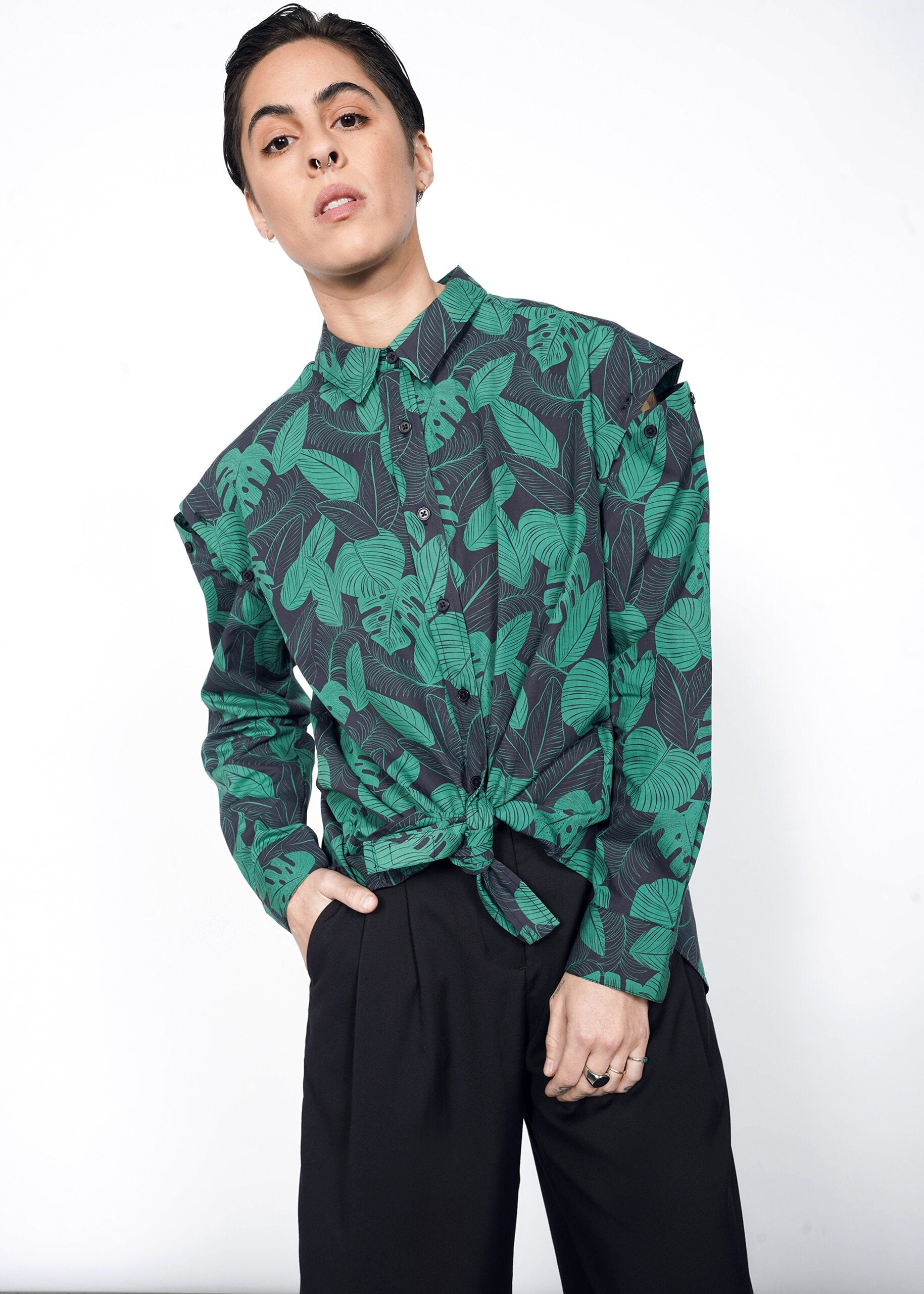 The Essential 12-Way Button Up in Monstera Emerald/Navy