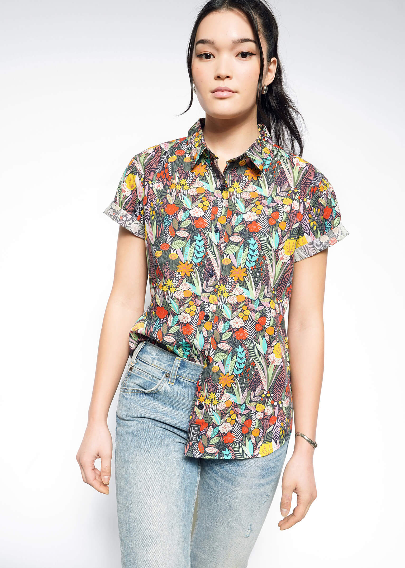 The Essential Button Up in Oasis Multi