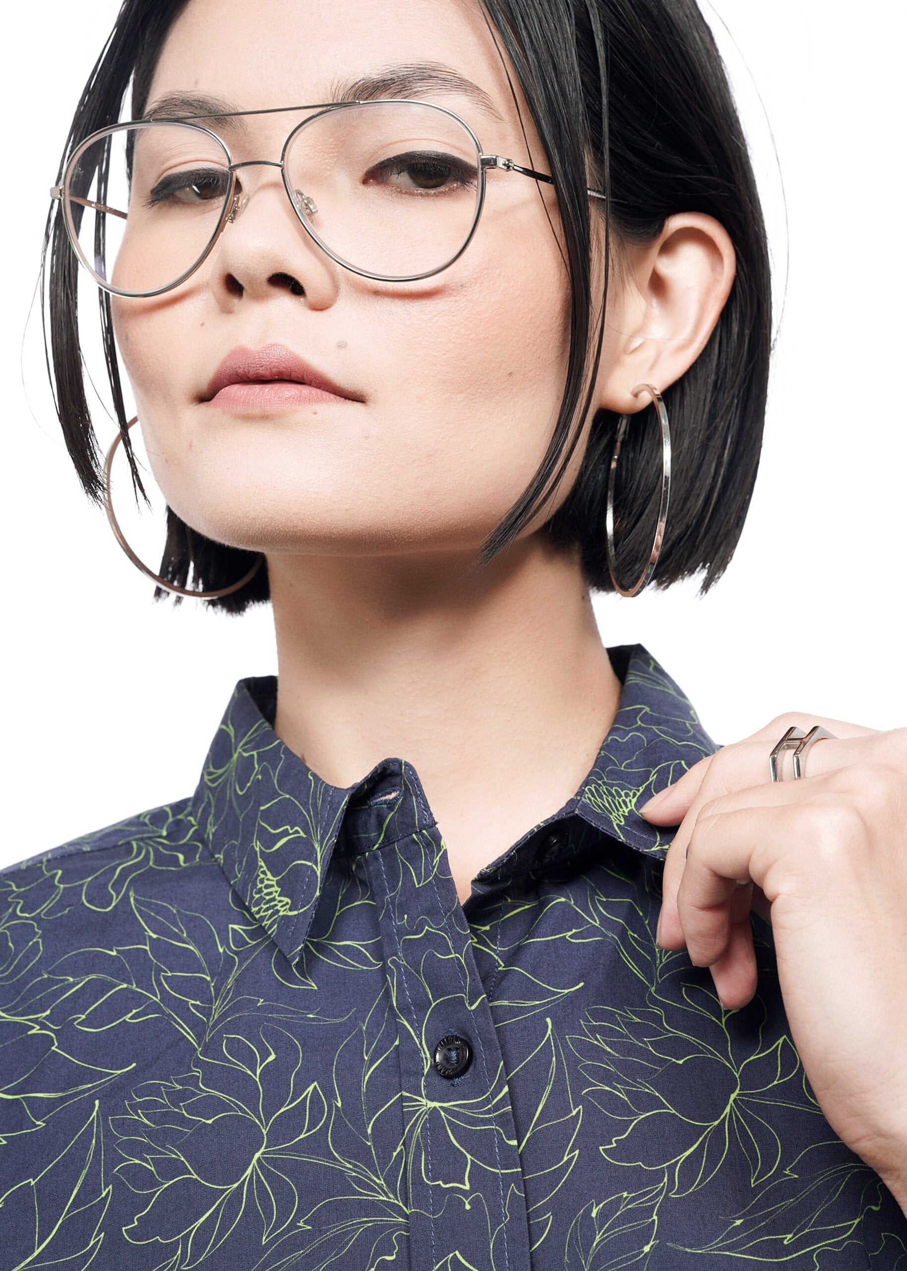 The Essential Button Up in Peony Navy
