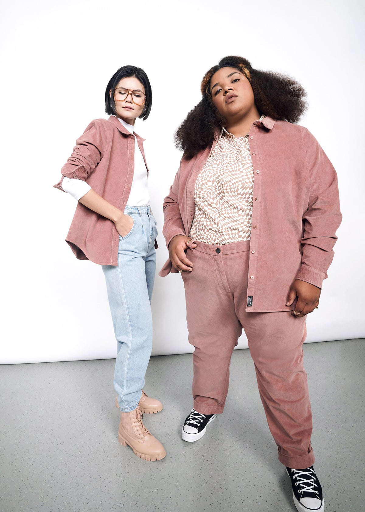 The Essential Corduroy Long Sleeve Button Up in Rose Brown