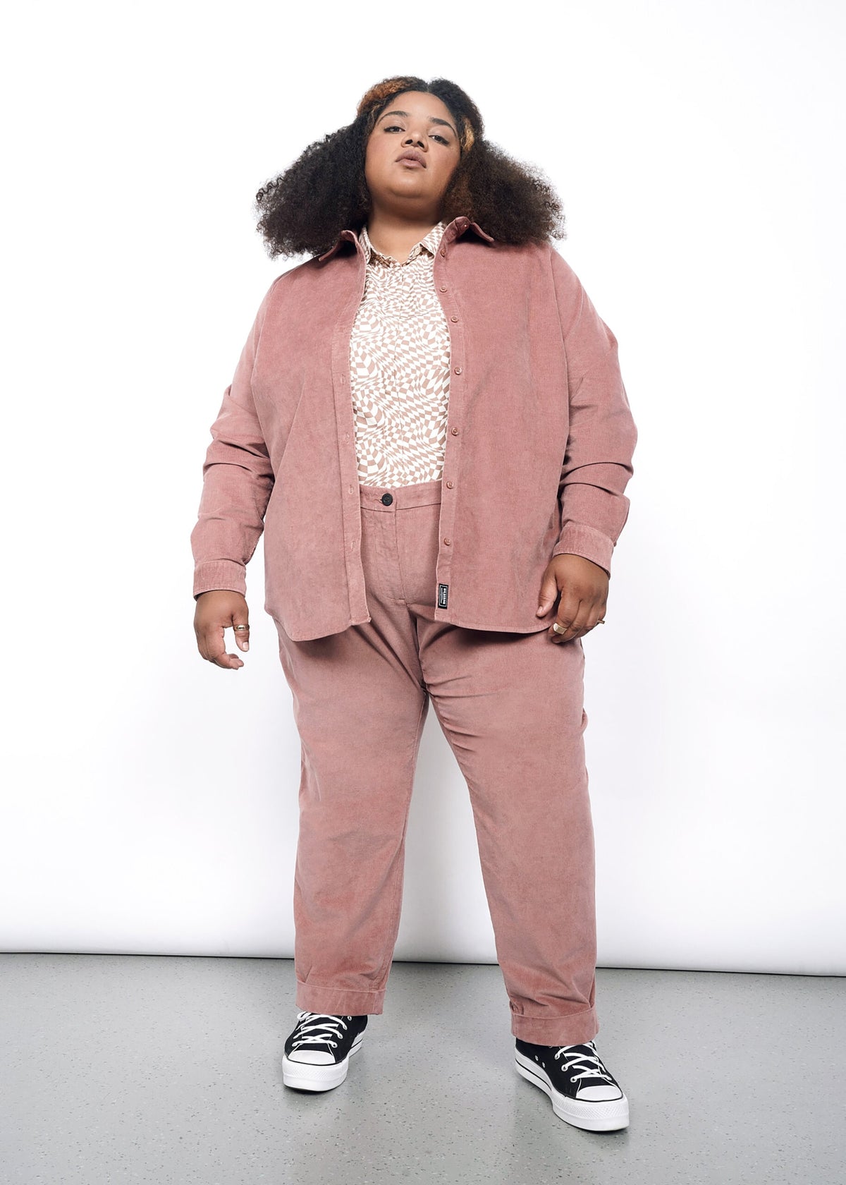 The Essential Corduroy Long Sleeve Button Up in Rose Brown