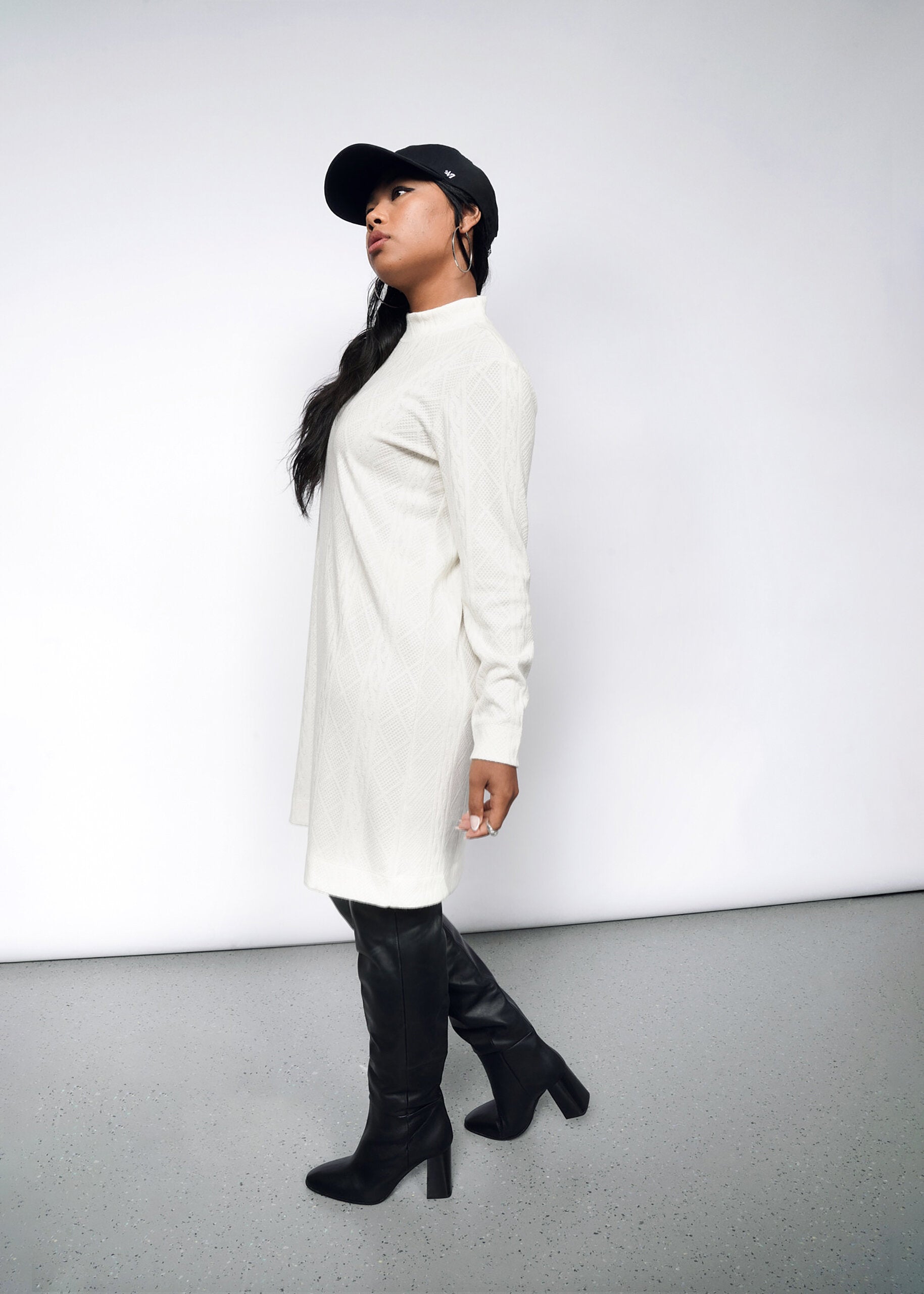 White turtleneck deals dress long sleeve