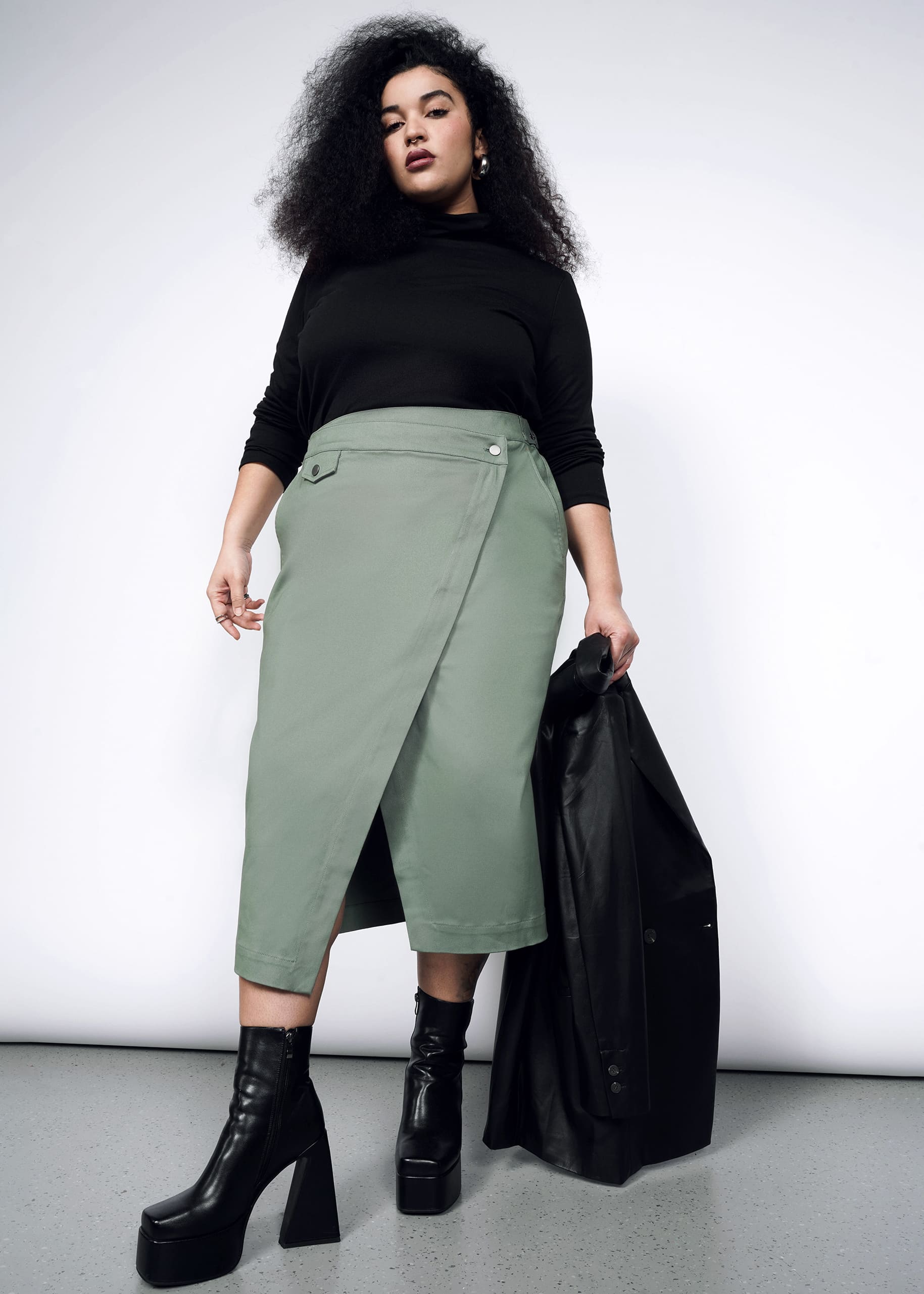 The Essential Utility Wrap Skirt in Ivy