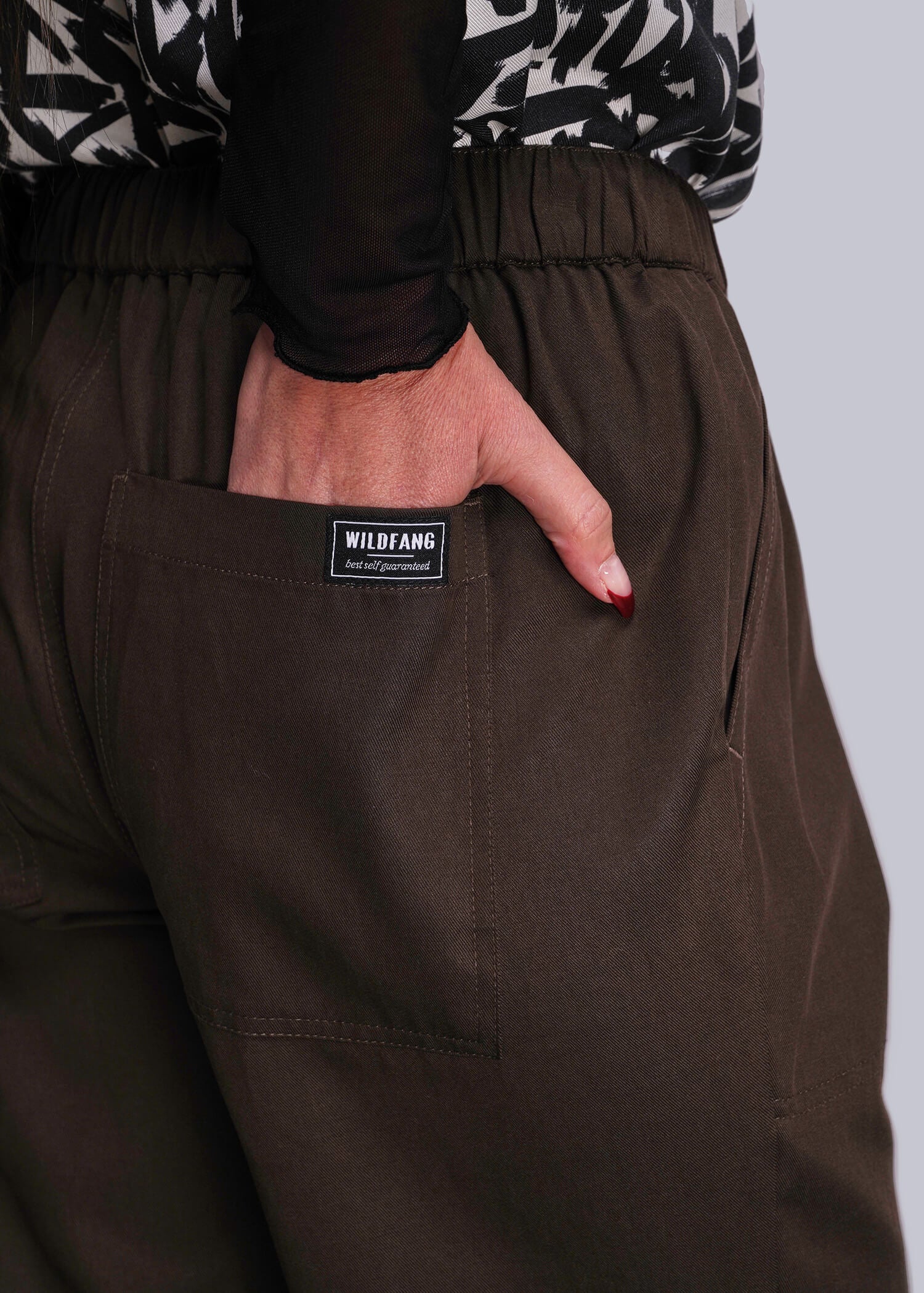 The Everyday Drawstring Pant – Wildfang