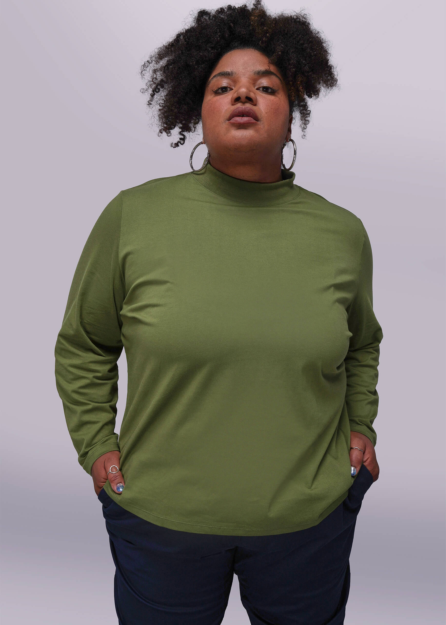 THE EVERYDAY LONG SLEEVE MOCK NECK TEE