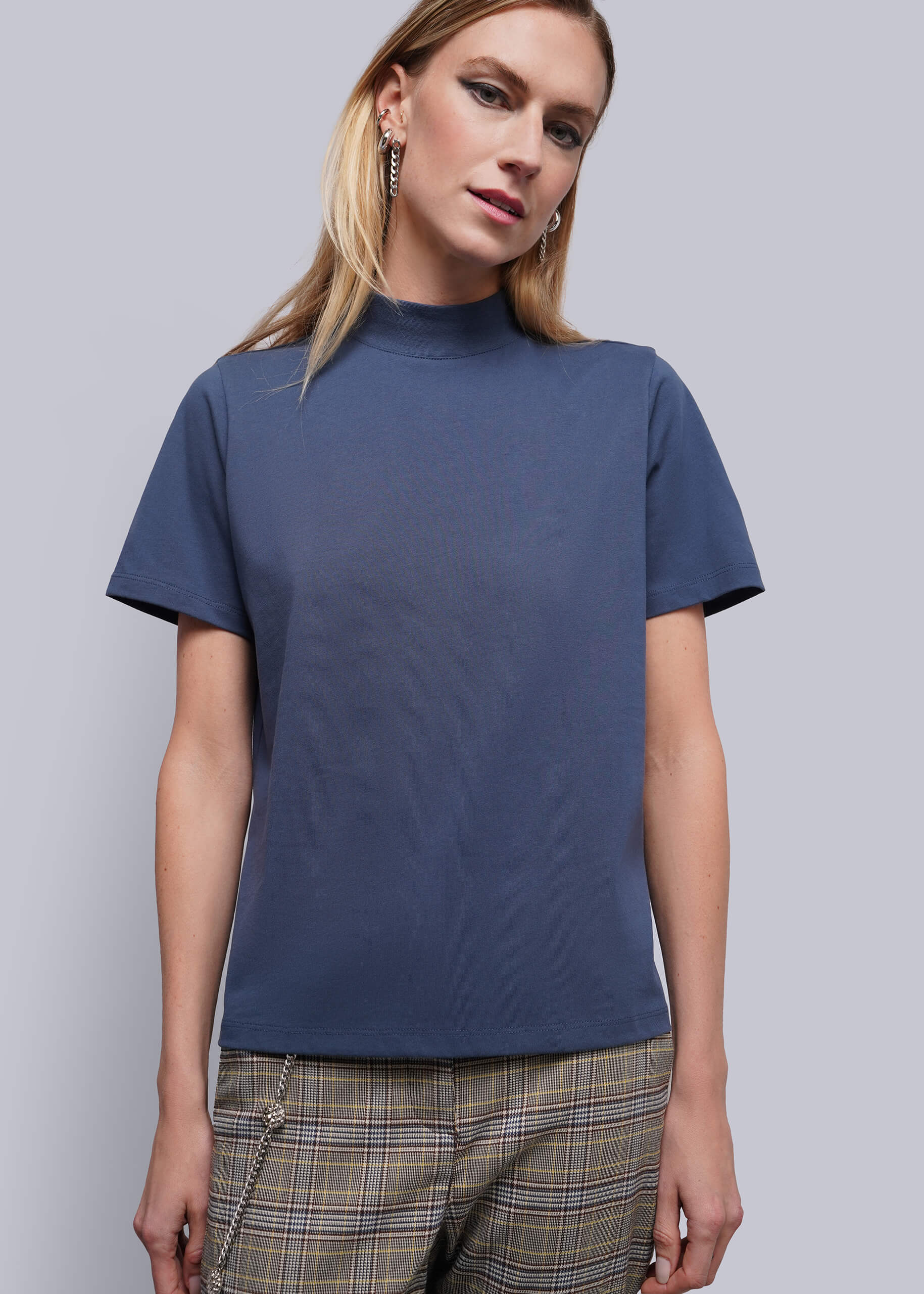 The Everyday Mock Neck Tee – Wildfang