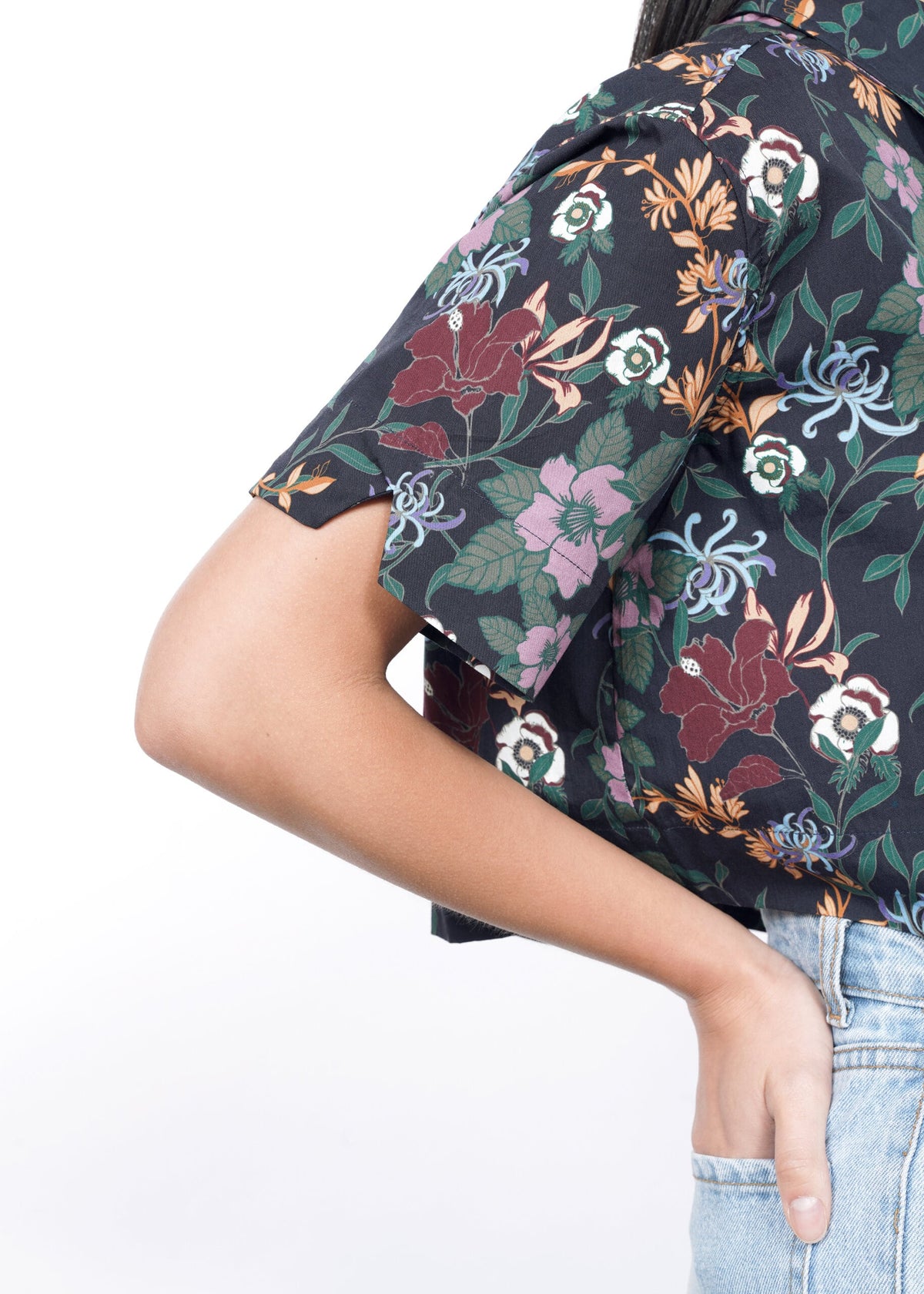 The Essential Cropped Button Up in Wildflower Navy
