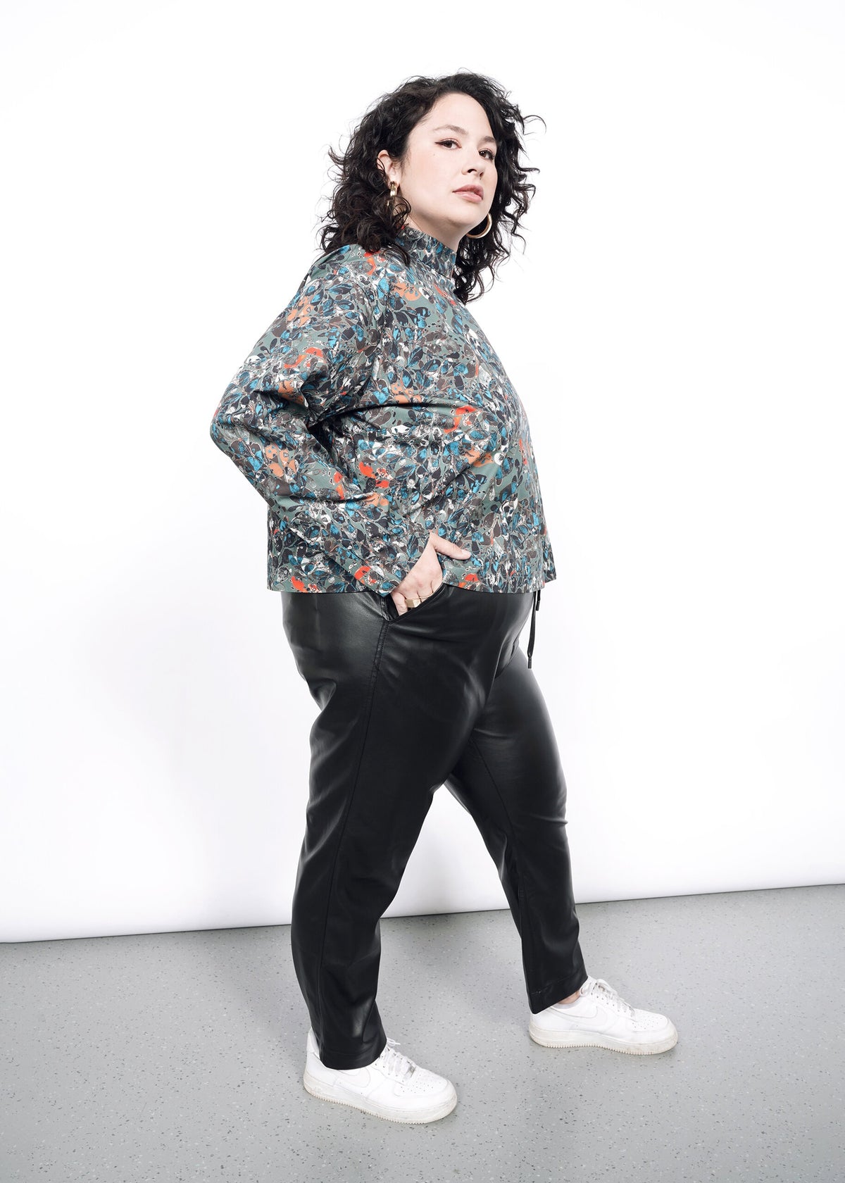 The Essential Long Sleeve Boxy Mock Neck Top in Abstract Flora