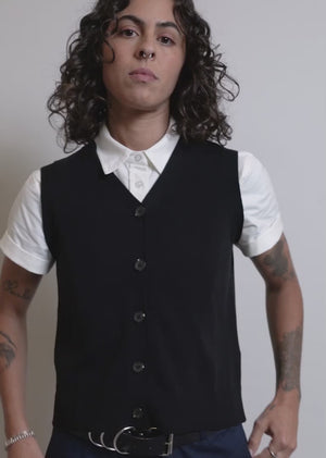 Two models of different sizes showcase the fit and features of The Everyday Vest in Black