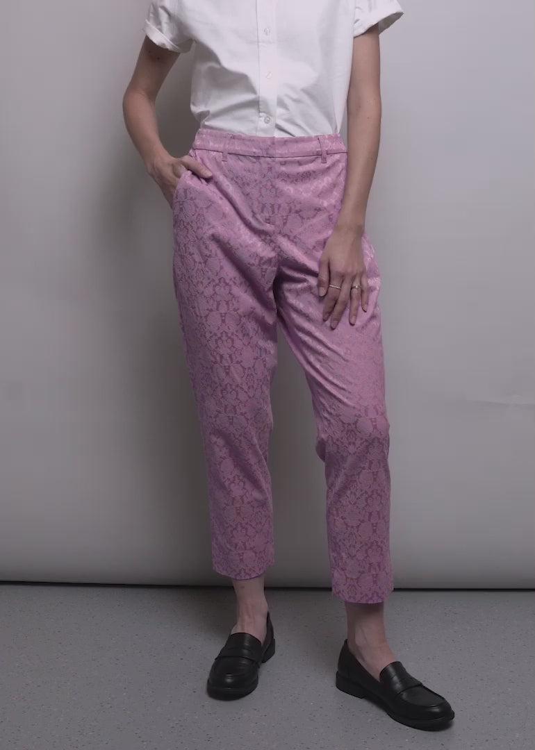 Two models of different sizes show the fit and features of The Empower Jacquard Slim Crop Pant in Mauve