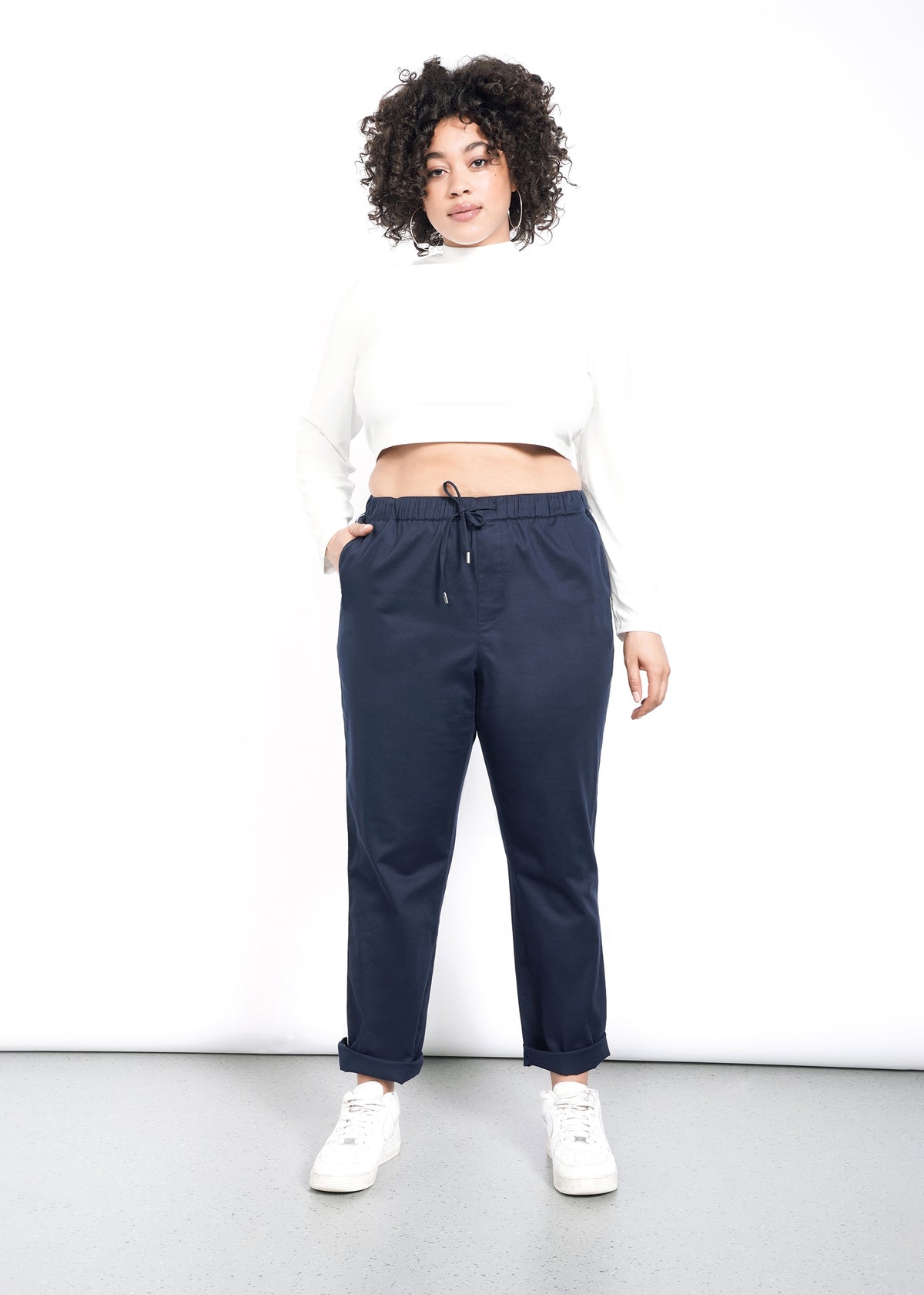 The Essential Piped Drawstring Pant