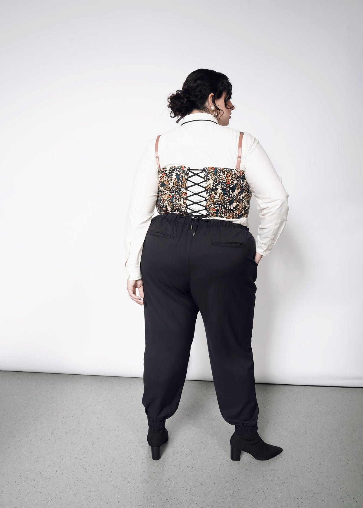 The Empower Drawstring Pant