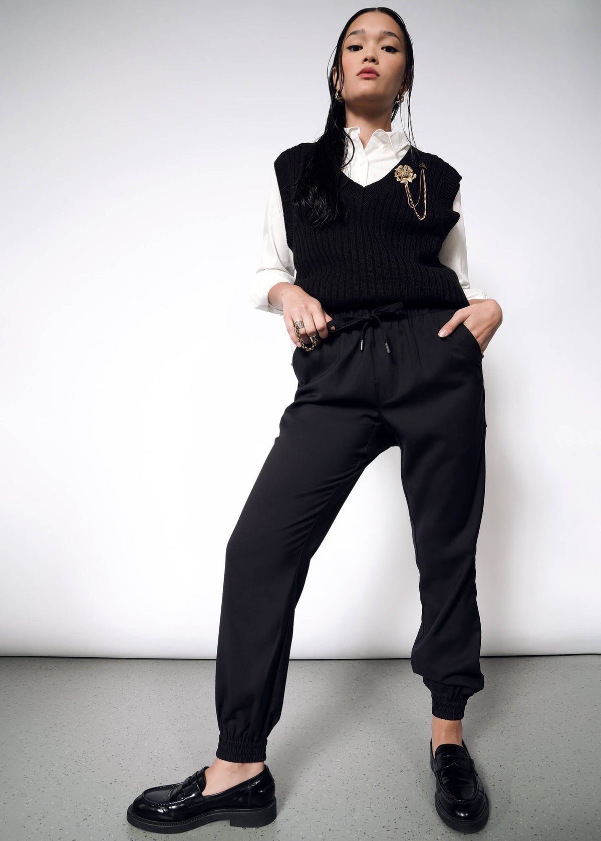 The Empower Drawstring Pant