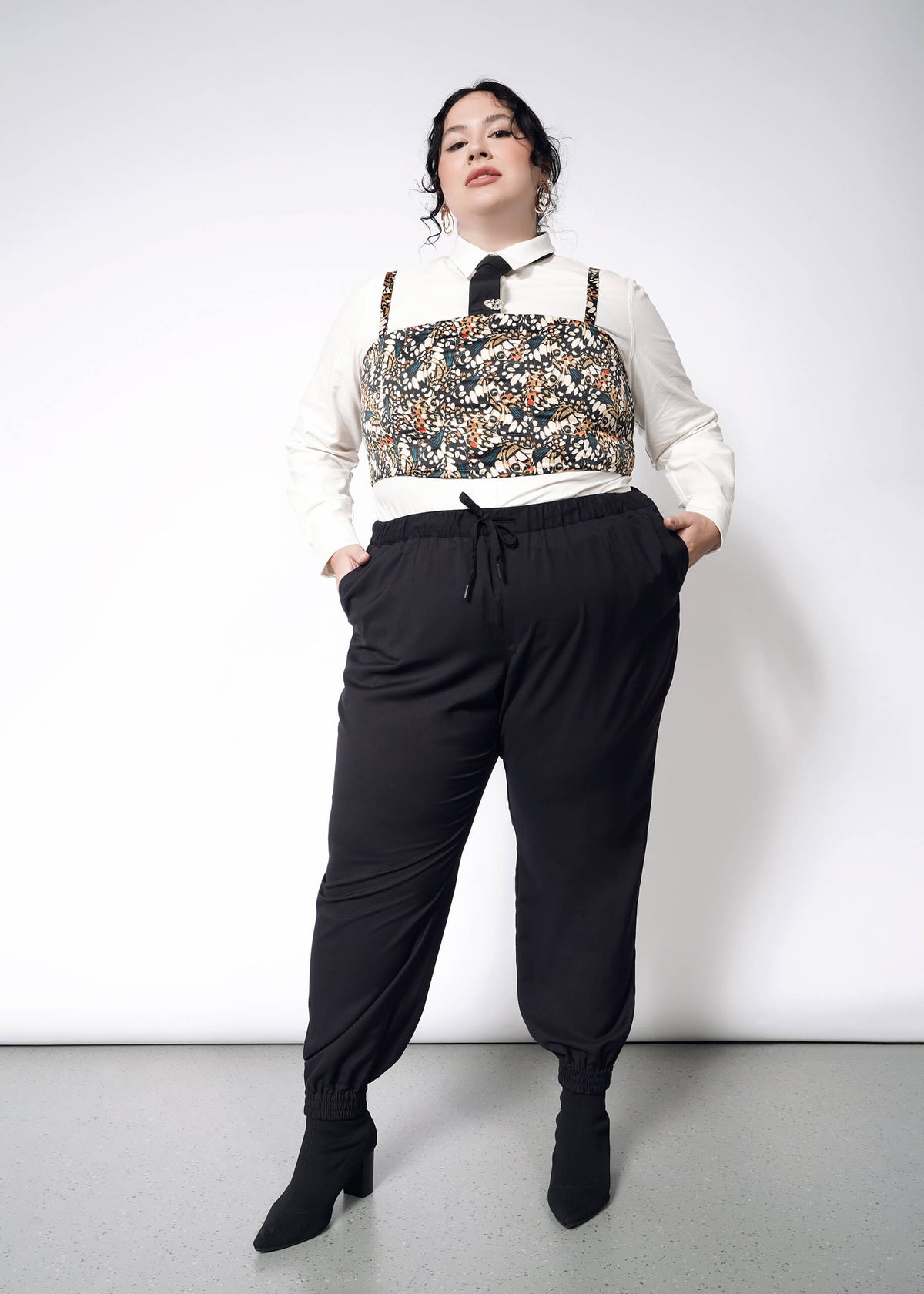 The Empower Drawstring Pant