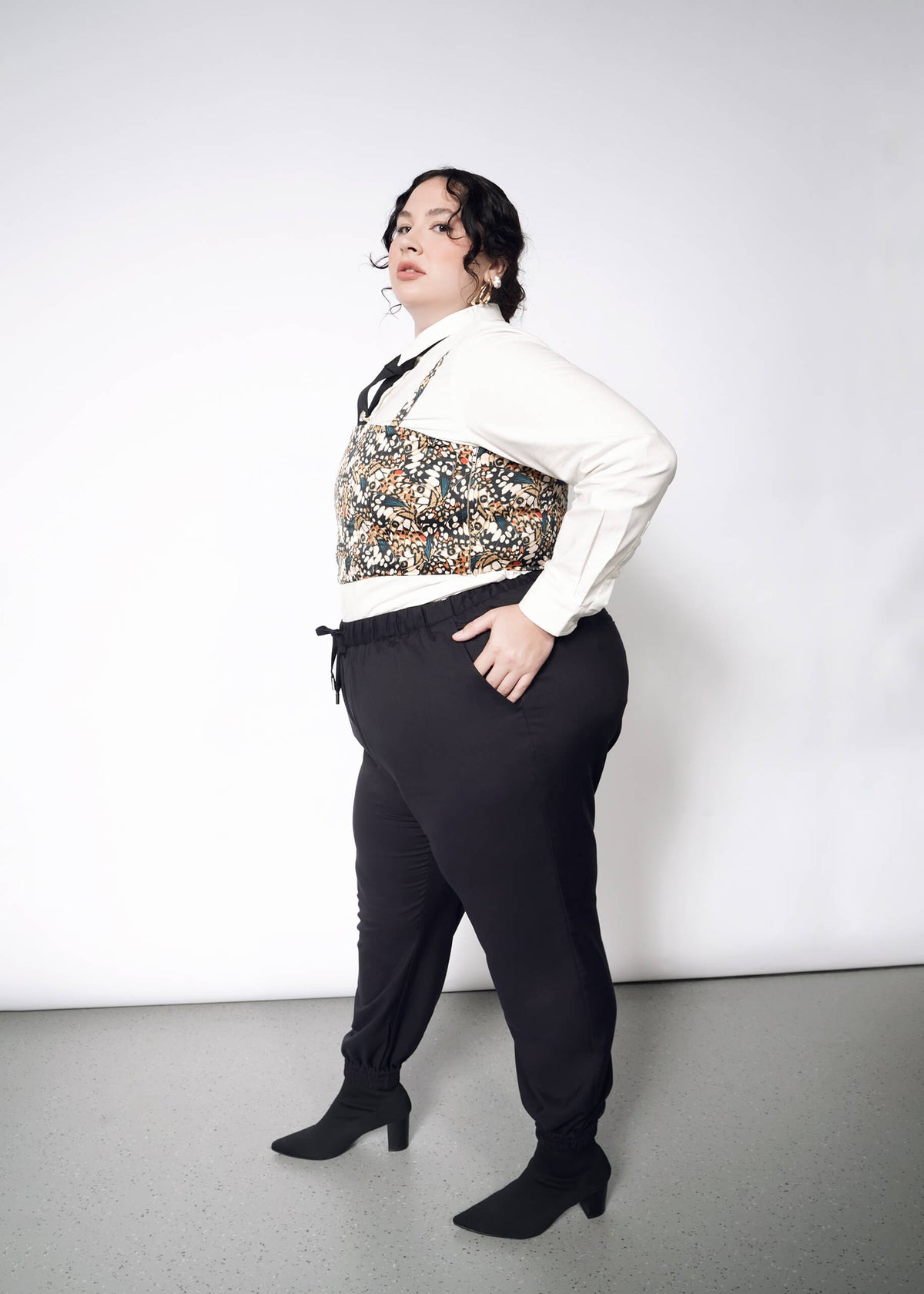 The Empower Drawstring Pant