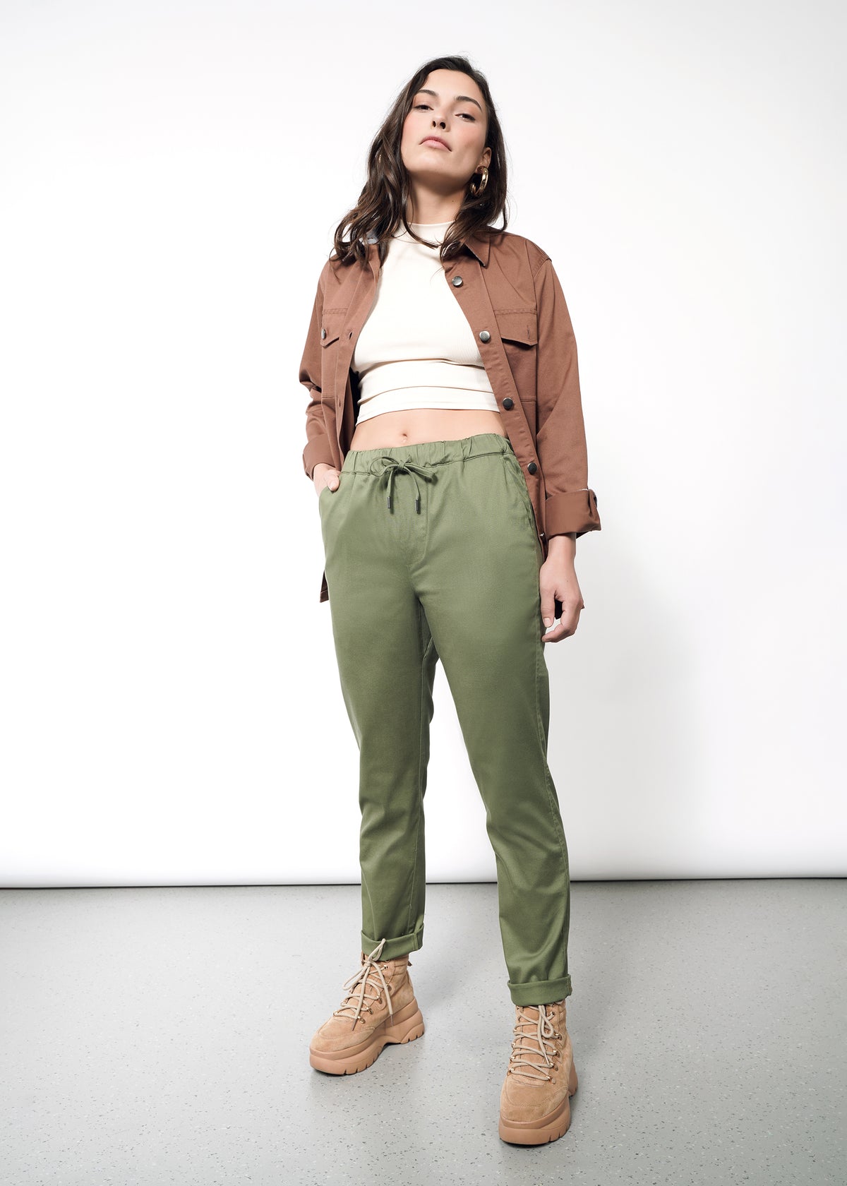 The Essential Drawstring Pant